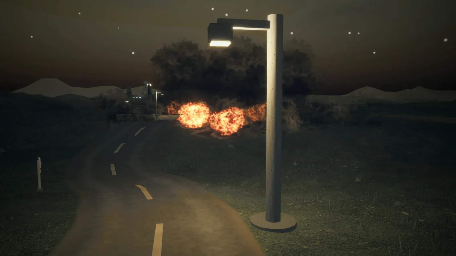 Nacht: Feuerbälle und Rauch einer Artilleriesalve hinter einer Straßenlaterne, am Horizont die Lichter einer Basis.